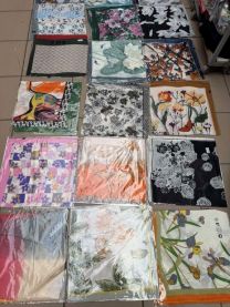 Szaliki damskie (uniwersalny/12szt)