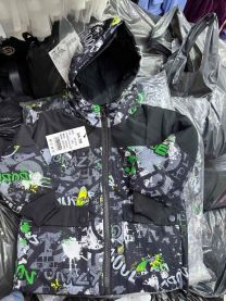 Kurtki Dziecięce (3-8LAT/5szt)