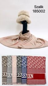 Szaliki damskie (uniwersalny/12szt)