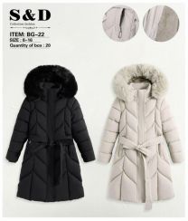 Kurtki Dziecięce (8-16LAT/10szt)