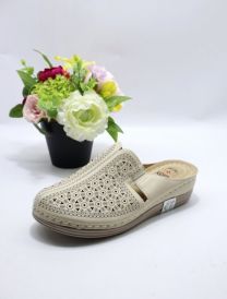 Klapki zakryte palce damskie (36-42/12P)