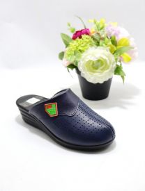 Klapki zakryte palce damskie (36-40/12P)