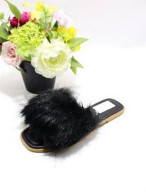 Klapki z futerkiem damskie(36-41/12P)