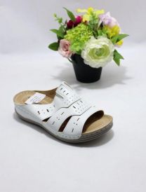 Klapki na koturnie (36-41/12P)