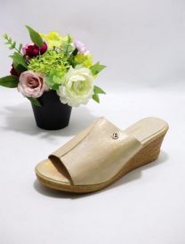 Klapki na koturnie (36-40/8P)