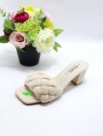 Klapki na obcasie (36-41/12P)