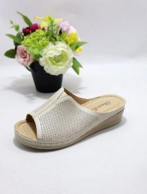 Klapki na koturnie (36-41/12P)