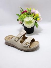 Klapki na koturnie (36-41/12P)