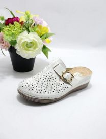 Klapki zakryte palce damskie (36-42/12P)