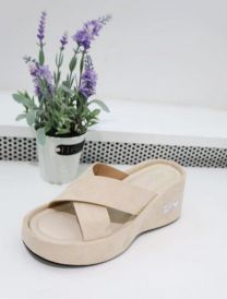 Klapki na koturnie (36-41/12P)