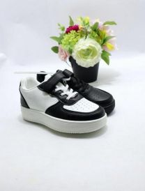 Buty sportowe na rzepy chłopięce (28-33/24P)