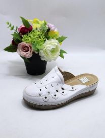 Klapki zakryte palce damskie (36-41/12P)