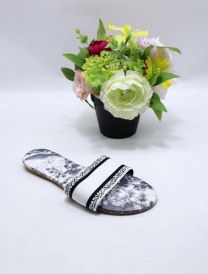 Klapki na płaskim (36-41/12P)