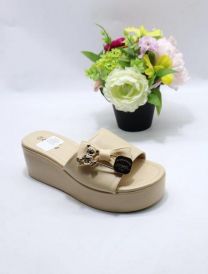 Klapki na koturnie  (37-41/9p)