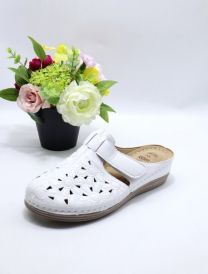 Klapki zakryte palce damskie (36-41/12P)