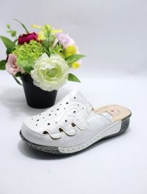 Klapki zakryte palce damskie (36-41/8P)