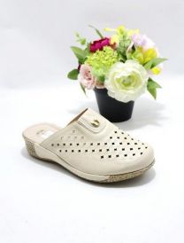 Klapki zakryte palce damskie (36-41/12P)