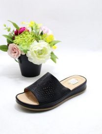 Klapki na koturnie  (36-41/12P)