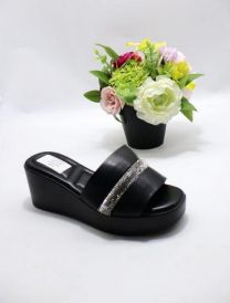 Klapki na koturnie  (36-41/12P)