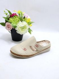 Klapki zakryte palce damskie (36-42/12P)