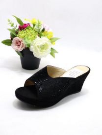 Klapki na koturnie  (38-40/12P)