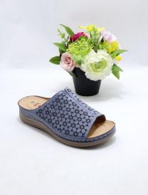 Klapki na koturnie  (36-42/12P)