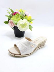 Klapki na koturnie  (36-41/12P)