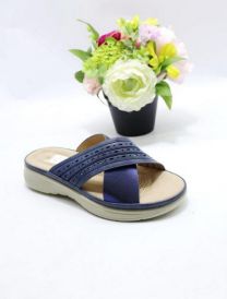 Klapki na koturnie  (36-41/12P)