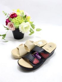 Klapki na koturnie (36-41/24P)