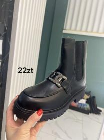 Botki na płaskim  (36-41/12P)