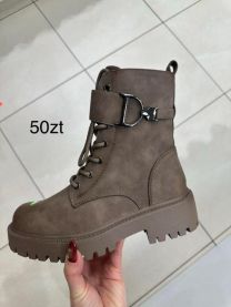 Botki na płaskim  (36-41/12P)