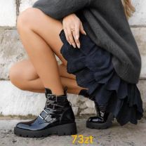 Botki na płaskim  (36-41/12P)