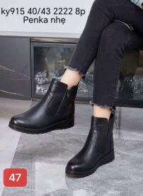  (40-43/8P)  Botki na koturnie