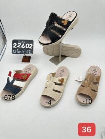 Klapki na koturnie (36-42/12P)