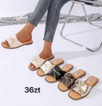 Klapki na płaskim (36-41/12P)