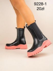 Botki na płaskim  (36-41/12P)