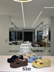 Klapki na koturnie (36-41/12P)