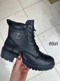 Botki na płaskim  (36-41/12P)