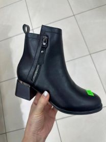 Botki na obcasie (36-41/12P)