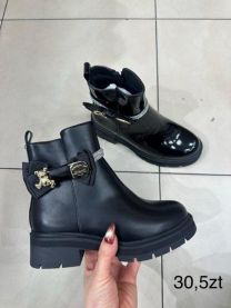 Botki na płaskim  (36-41/12P)