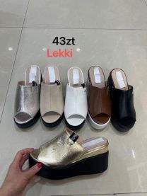 Klapki na koturnie (36-41/12P)