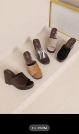 Klapki na koturnie (36-41/12P)