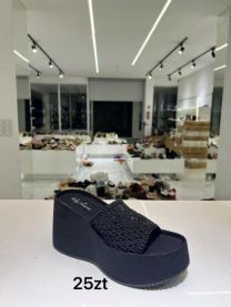 Klapki na koturnie (36-41/12P)