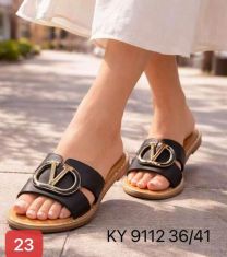 Klapki na płaskim (36-41/12P)