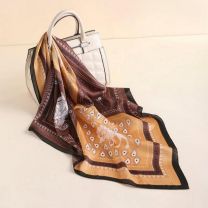 Chusta Damska (70x70/12szt)