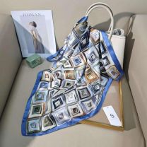 Chusta Damska (70x70/12szt)