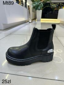 Botki na płaskim  (36-41/12P)