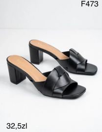 Klapki na obcasie (36-41/12P)