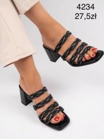 Klapki na obcasie (36-41/12P)