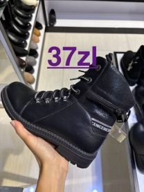 Botki na płaskim  (36-41/12P)